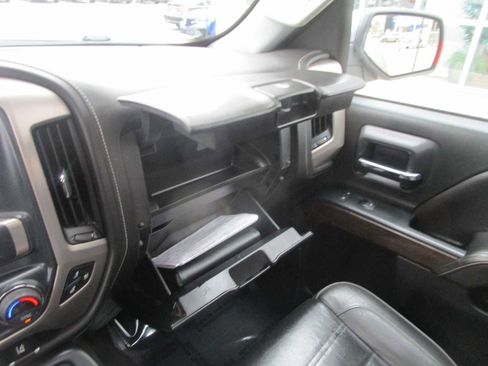 Used 2019 GMC Sierra 2500 Denali image 30