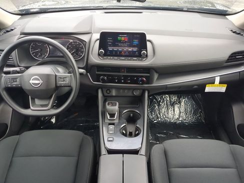 Certified 2026 Nissan Rogue S FWD image 15