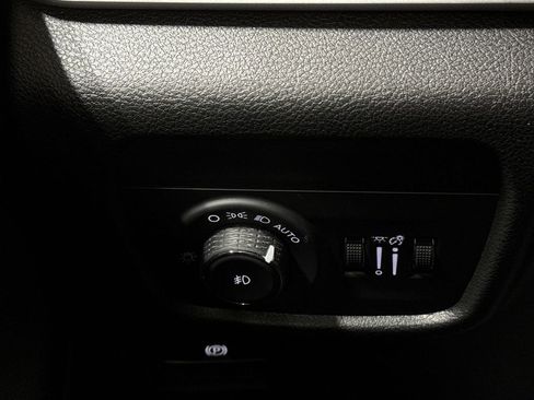 New 2026 Jeep Grand Cherokee Limited image 19