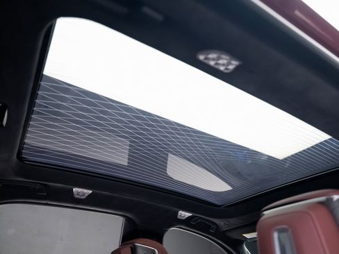 Used 2023 BMW i7 xDrive60 w/ Parking Assistance Package image 70