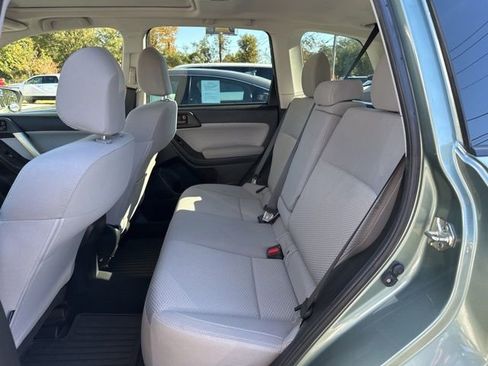 Used 2018 Subaru Forester 2.5i Premium image 10