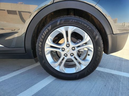 Used 2019 Chevrolet Bolt LT image 12