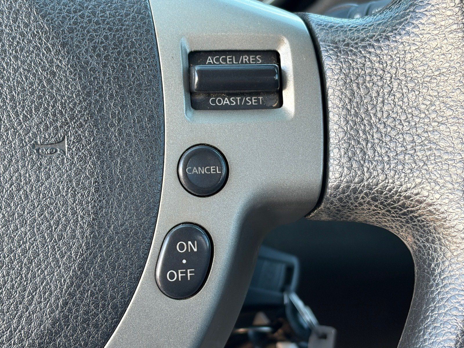 Used 2013 Nissan Rogue S FWD image 20