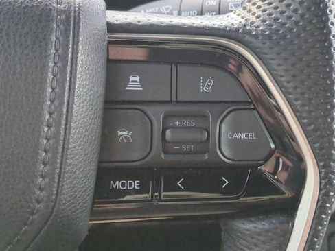 Used 2024 Toyota Sequoia Platinum AWD/4WD image 23