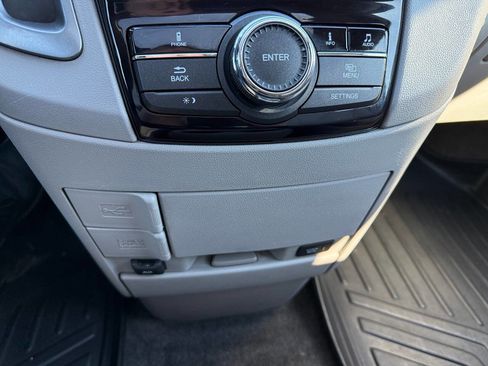 Used 2014 Honda Odyssey EX-L image 19