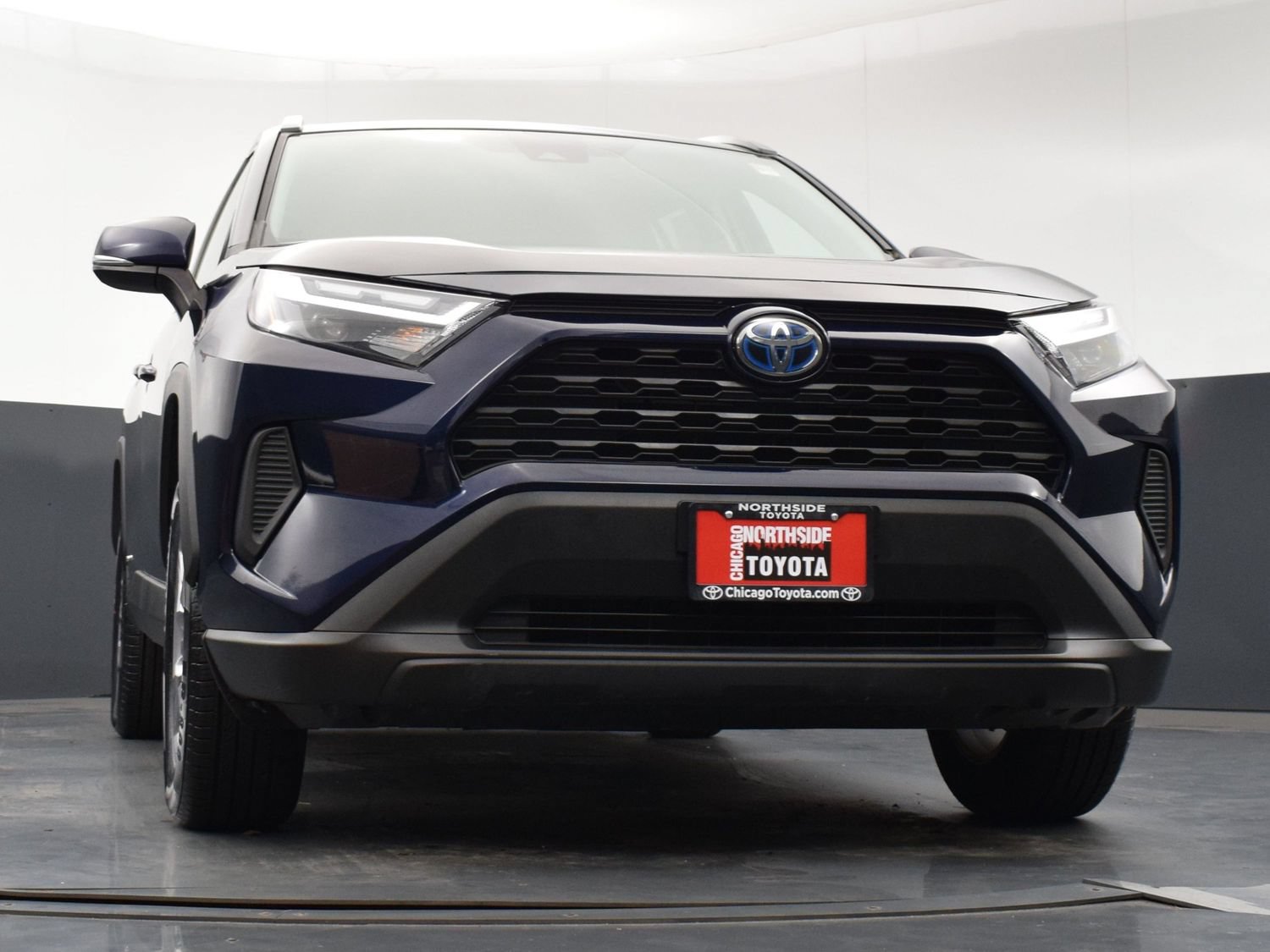 Used 2022 Toyota RAV4 XLE AWD/4WD image 28