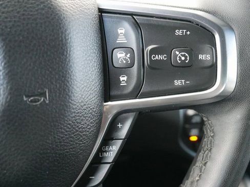 Used 2025 RAM 1500 Laramie image 24