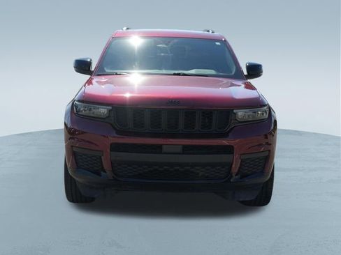 Used 2024 Jeep Grand Cherokee L Altitude AWD/4WD image 2