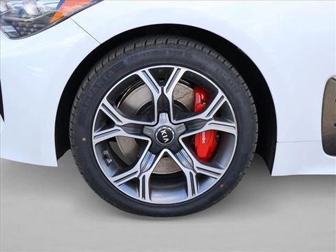 Used 2019 Kia Stinger GT AWD/4WD image 30