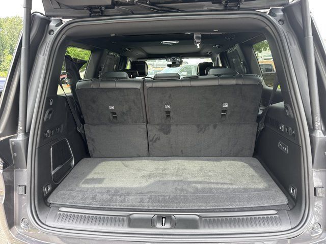 New 2026 Jeep Grand Wagoneer Limited AWD/4WD image 19