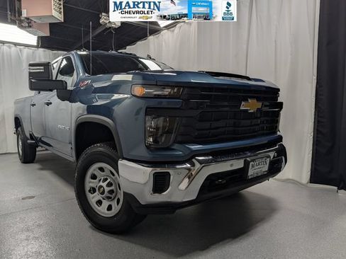 New 2026 Chevrolet Silverado 2500 W/T w/ WT/CX Safety Package AWD/4WD image 1