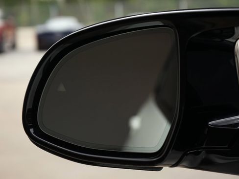 Used 2023 BMW X7 M60i image 25