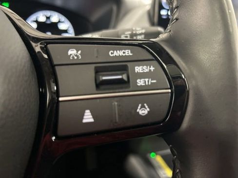 Certified 2025 Honda HR-V EX-L image 29