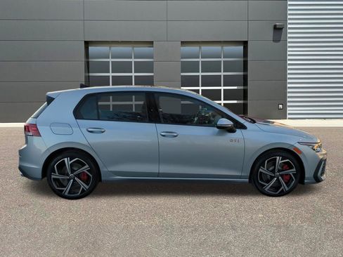 New 2026 Volkswagen Golf SE image 8