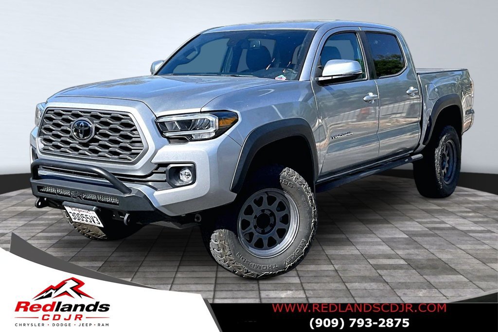 Used 2023 Toyota Tacoma TRD Off-Road AWD/4WD image 1