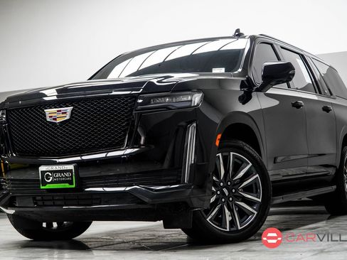 Used 2024 Cadillac Escalade ESV Sport image 1