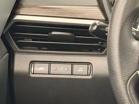 Certified 2024 Nissan Altima 2.5 SV FWD image 31
