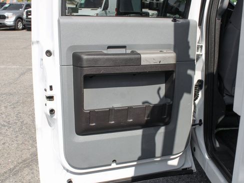 Used 2016 Ford F450 XLT image 29