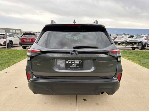 Used 2026 Subaru Forester Premium AWD/4WD image 5