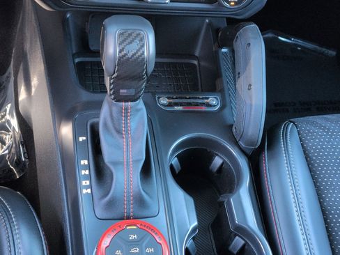 Used 2024 Ford Bronco Raptor w/ Interior Carbon Fiber Pack 6 AWD/4WD image 26