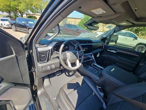 New 2026 GMC Sierra 2500 Denali w/ Denali Reserve Package image 10