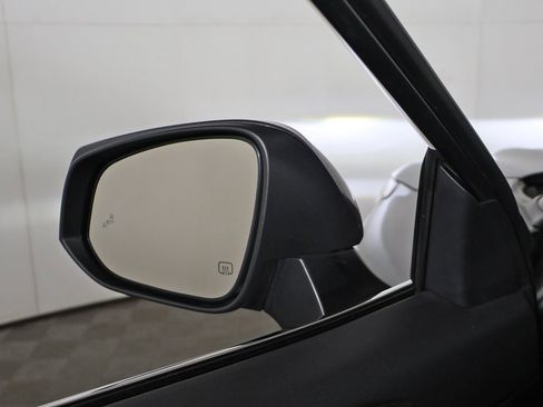 Used 2022 Toyota Highlander Limited image 39