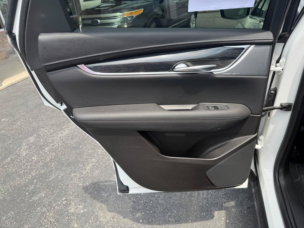 Used 2024 Cadillac XT5 Premium Luxury AWD/4WD image 18