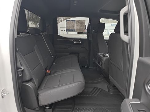 Certified 2026 Chevrolet Silverado 1500 LT image 28