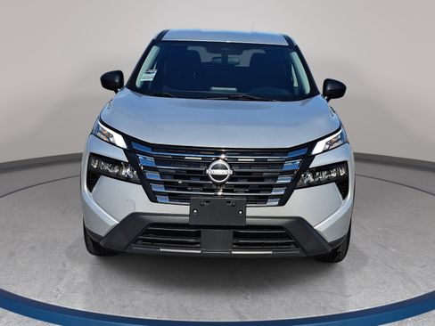 Certified 2024 Nissan Rogue S AWD/4WD image 2