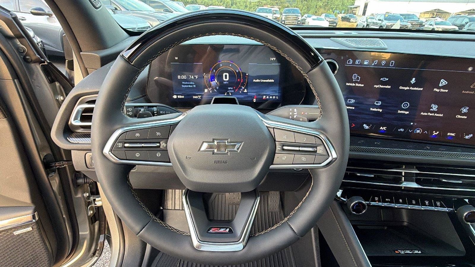 New 2027 Chevrolet Traverse Z71 w/ Enhanced Driving Package AWD/4WD image 24