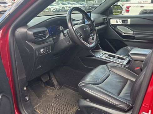 Used 2021 Ford Explorer ST w/ Equipment Group 401A AWD/4WD image 13