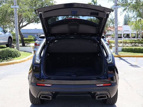 Used 2023 Cadillac XT4 Sport image 18