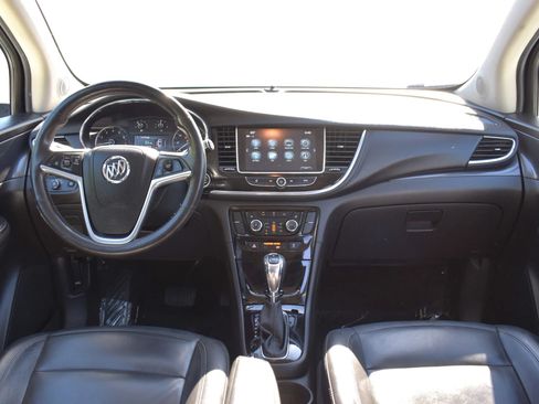 Used 2020 Buick Encore Essence FWD image 45