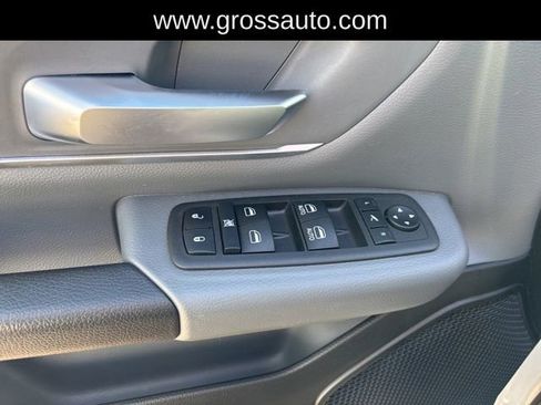 Used 2022 RAM 1500 Big Horn AWD/4WD image 11
