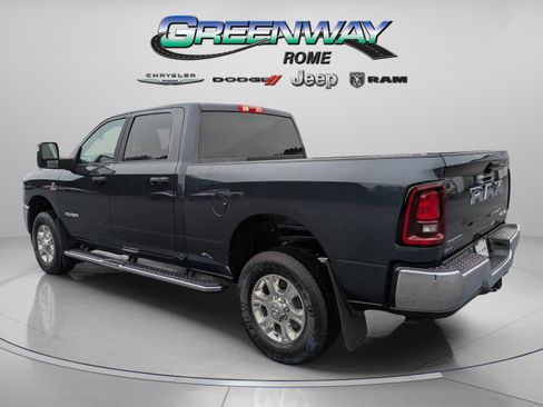 New 2026 RAM 2500 Big Horn AWD/4WD image 5