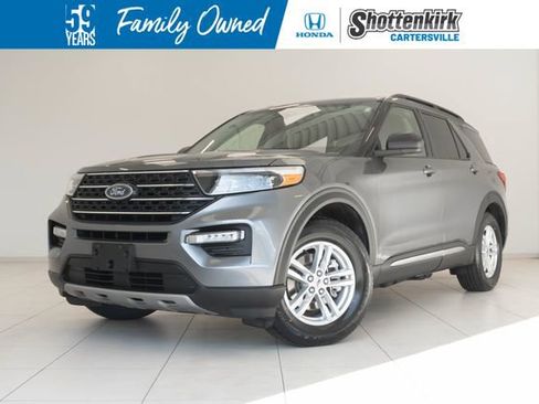 Used 2021 Ford Explorer XLT w/ Equipment Group 202A RWD image 1