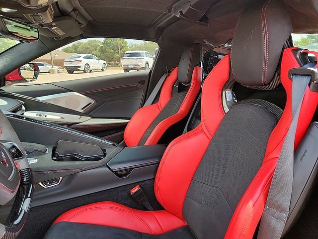 Used 2025 Chevrolet Corvette E-Ray AWD/4WD image 13