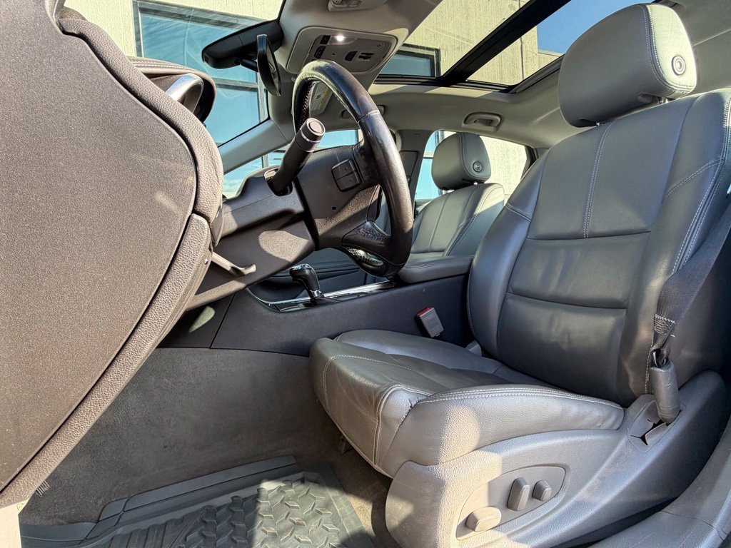 Used 2018 Chevrolet Impala LT w/ Sunroof and Spoiler Package FWD image 6