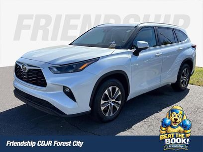 Used 2024 Toyota Highlander XLE
