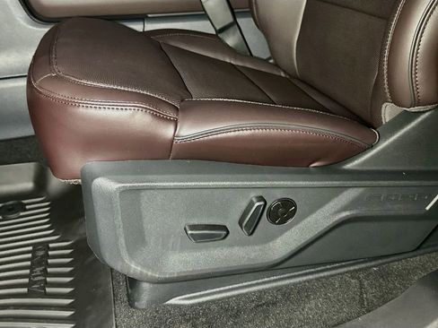 New 2026 Ford Expedition Platinum w/ Platinum Ultimate Package AWD/4WD image 18
