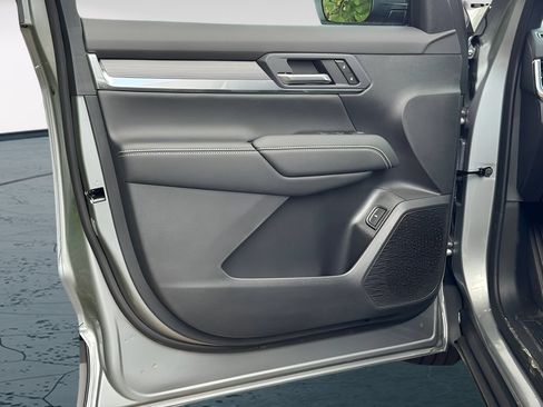 New 2027 GMC Terrain Elevation FWD image 11