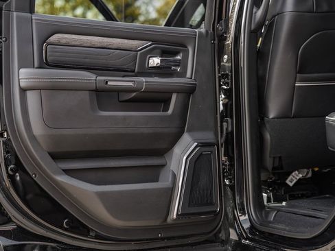 New 2026 RAM 2500 Limited image 41