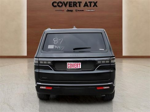 New 2026 Jeep Grand Wagoneer Limited image 4