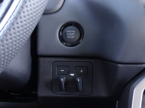 New 2026 Toyota Tundra Platinum AWD/4WD image 22