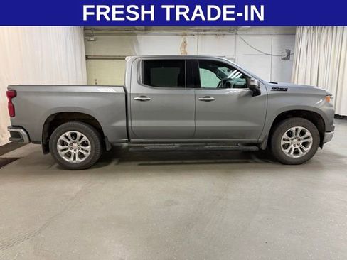 Used 2023 Chevrolet Silverado 1500 LTZ w/ Technology Package AWD/4WD image 3