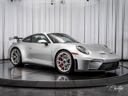 Used 2026 Porsche 911 GT3 w/ Chrono Package RWD image 2