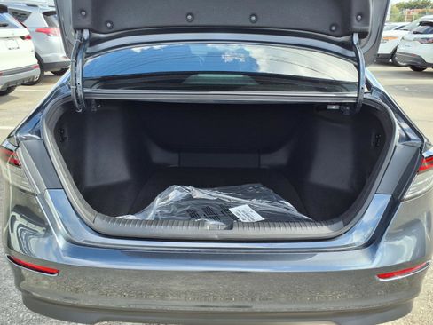 Used 2026 Honda Accord LX image 18
