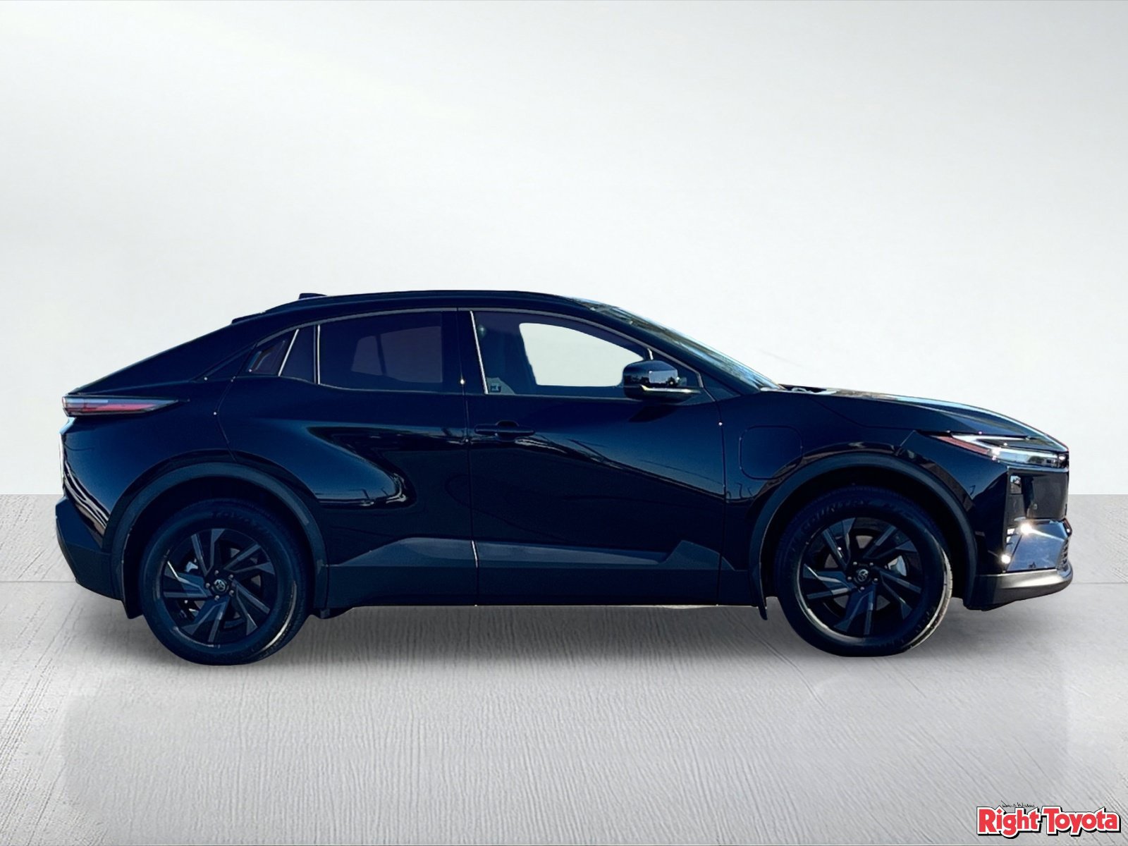 Certified 2026 Toyota C-HR w/ Cold Weather Package AWD/4WD image 8
