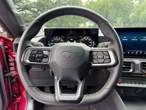 Used 2026 Ford Mustang Coupe RWD image 9