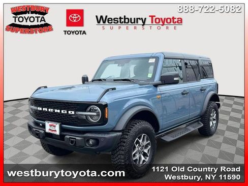 Used 2025 Ford Bronco Badlands AWD/4WD image 5